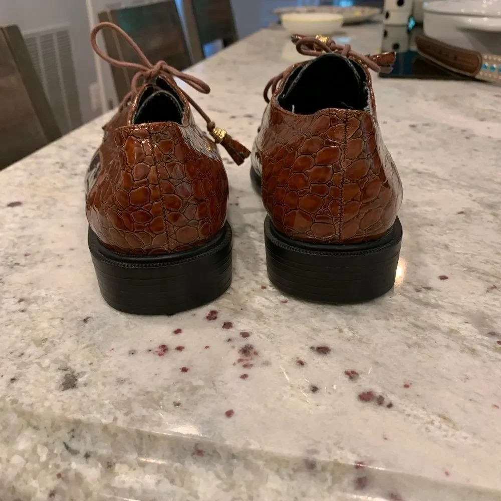 Emilio Uno Boys Lace Up Dress Shoes sz 2 NEW
